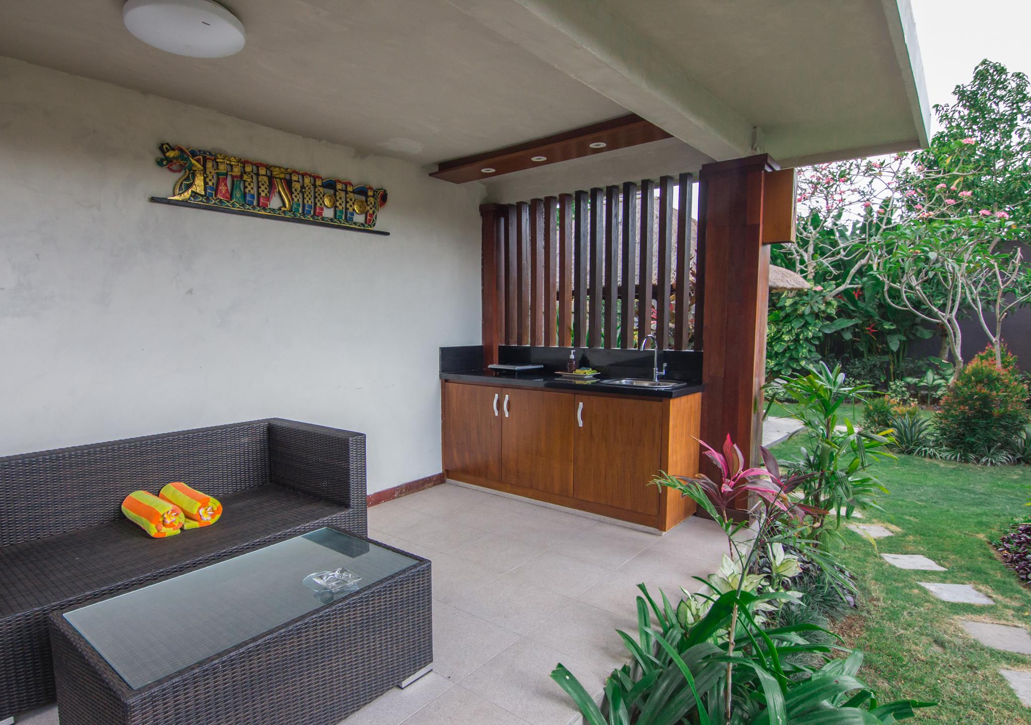 Uma Mani Villa Bali Jimbaran  Exterior photo